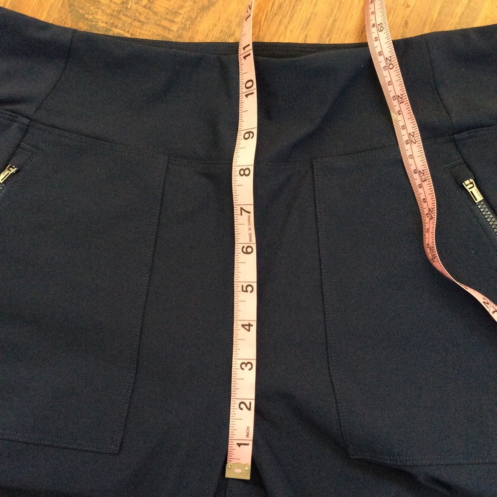 Athlete Hybrid High Rise Cargo Legging size 12 - Picture 9 of 13